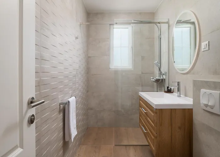 וילה Morus Zadarvillas Murvica (Policnik)