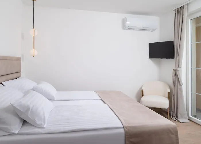 Morus Zadarvillas Vila